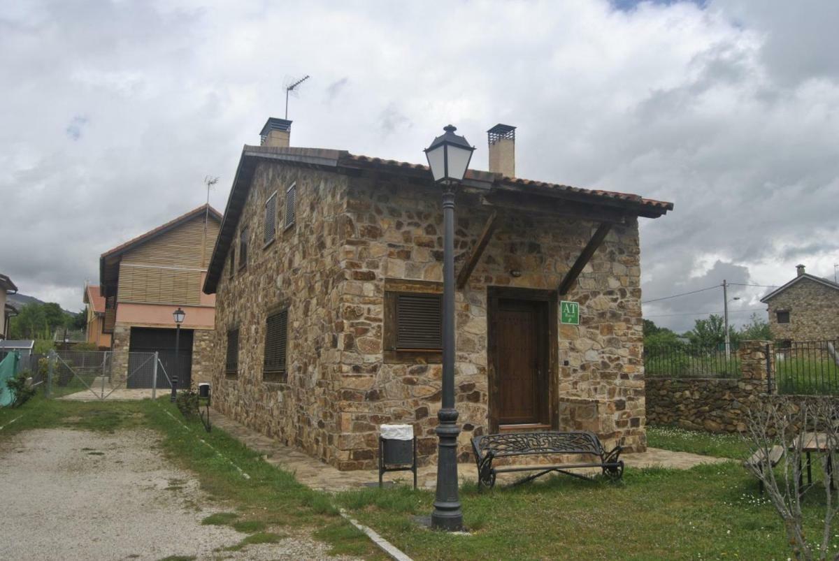 Huertas Apartamento La Serna del Monte Exterior foto